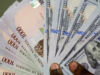 Naira Gains To N1,560.57/$1 At Official FX Market