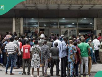 Nigerian Bank Announces New Branches Closure Time, Advises Customers As Hunger Protest Spreads