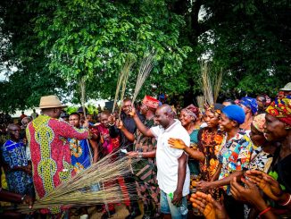LP, PDP, YPP, APGA Members Defect To APC During Kalu's Tour Of Constituency Wards In Abia
