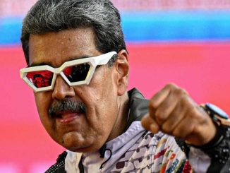 Maduro attacks social media, claims 'cyber-fascist' coup bid