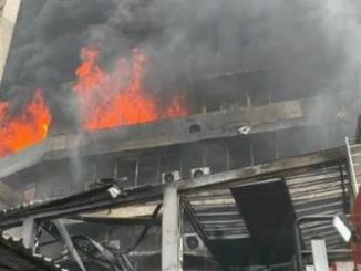 BREAKING: Fire Guts Lagos Government Staff Quarters in Ogba