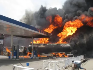 BREAKING: Fire guts filling station, destroys vehicles in Lagos (Video)