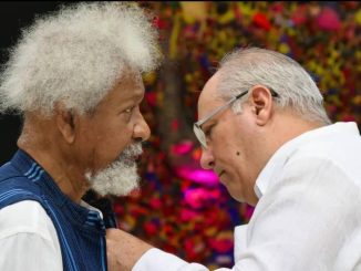 Cuba Bestows National Medal On Soyinka