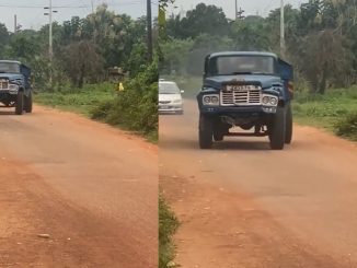 "Be like e get cross-eyes o" – Netizens react as truck moves sideways (WATCH)