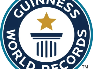 Guinness World Record: Ghanaian journalist hugs tree for 24 hours