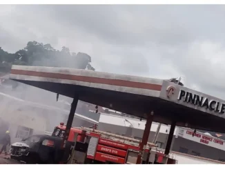 BREAKING: Enugu Gov’s Pinnacle Oil Filling Station set ablaze (Video)