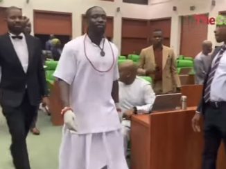 Viral video of VeryDarkMan arriving National Assembly dressed in white garment