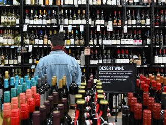 US wine merchants urge exclusions from blanket tariffs