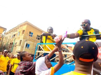 Rev Ben Eragbai of Divine Appointment Ministry Int’l celebrates Christmas with less privileged in Lagos