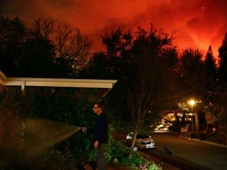 Los Angeles fire evacuees face price gouging