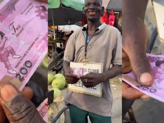 Netizens Stúnned As Man Gets Dúped With Unusual Fakǝ ₦200 Note (VIDEO)