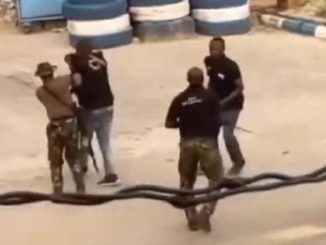Video: Police, Air Force Personnel Clash Over Drug Suspect At Delta Checkpoint