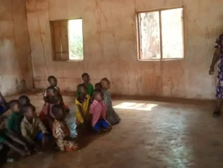 Benue: Pupils, teachers in Otukpa forced to sit on floors, windowsills despite N82bn education budget
