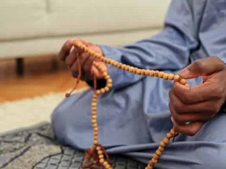 Ramadan: Man Slumps While Praying In Abuja Mosque, Dies In Hospital