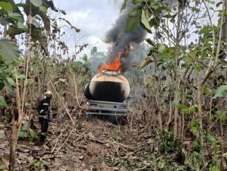 Petrol tanker carrying 45,000 litres of PMS loses control, catches fire in Ibadan