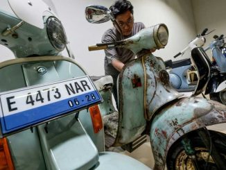 Vespa love affair: Indonesians turn vintage scooters electric