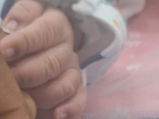 Couple joyfully welcomes child after 13 years of waiting