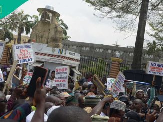 Video: Protesters Supporting VeryDarkMan Storm National Assembly With Their Demands
