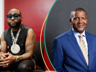 Video of Davido Greeting Dignitaries at Event Melts Hearts As Dangote and Governors Stand for Him