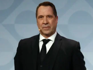 EPL: I can't believe - Seaman knocks Carragher over comments on Arsenal midfielder